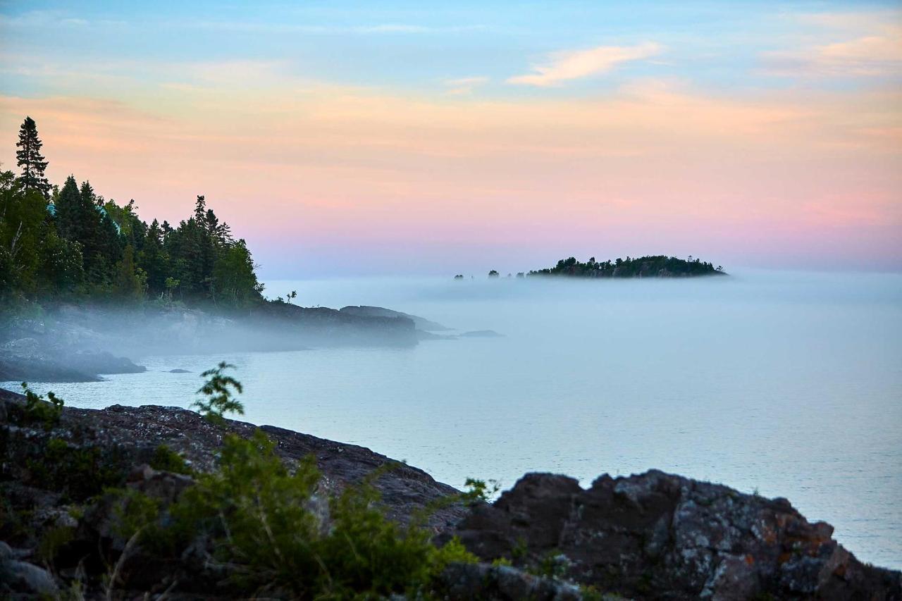 Reflections Cabin On Lake Superior - Near Lutsen Schroeder Bagian luar foto