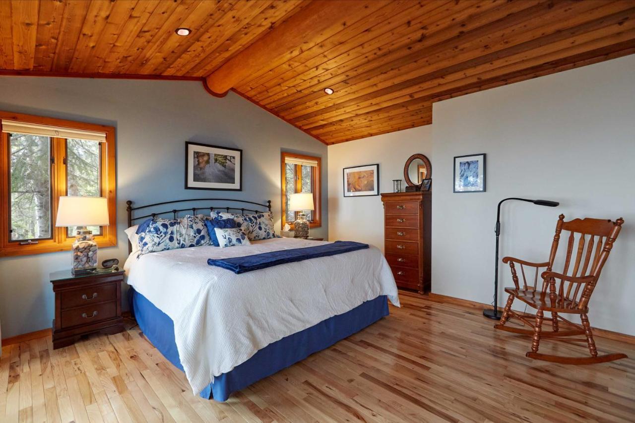 Reflections Cabin On Lake Superior - Near Lutsen Schroeder Bagian luar foto