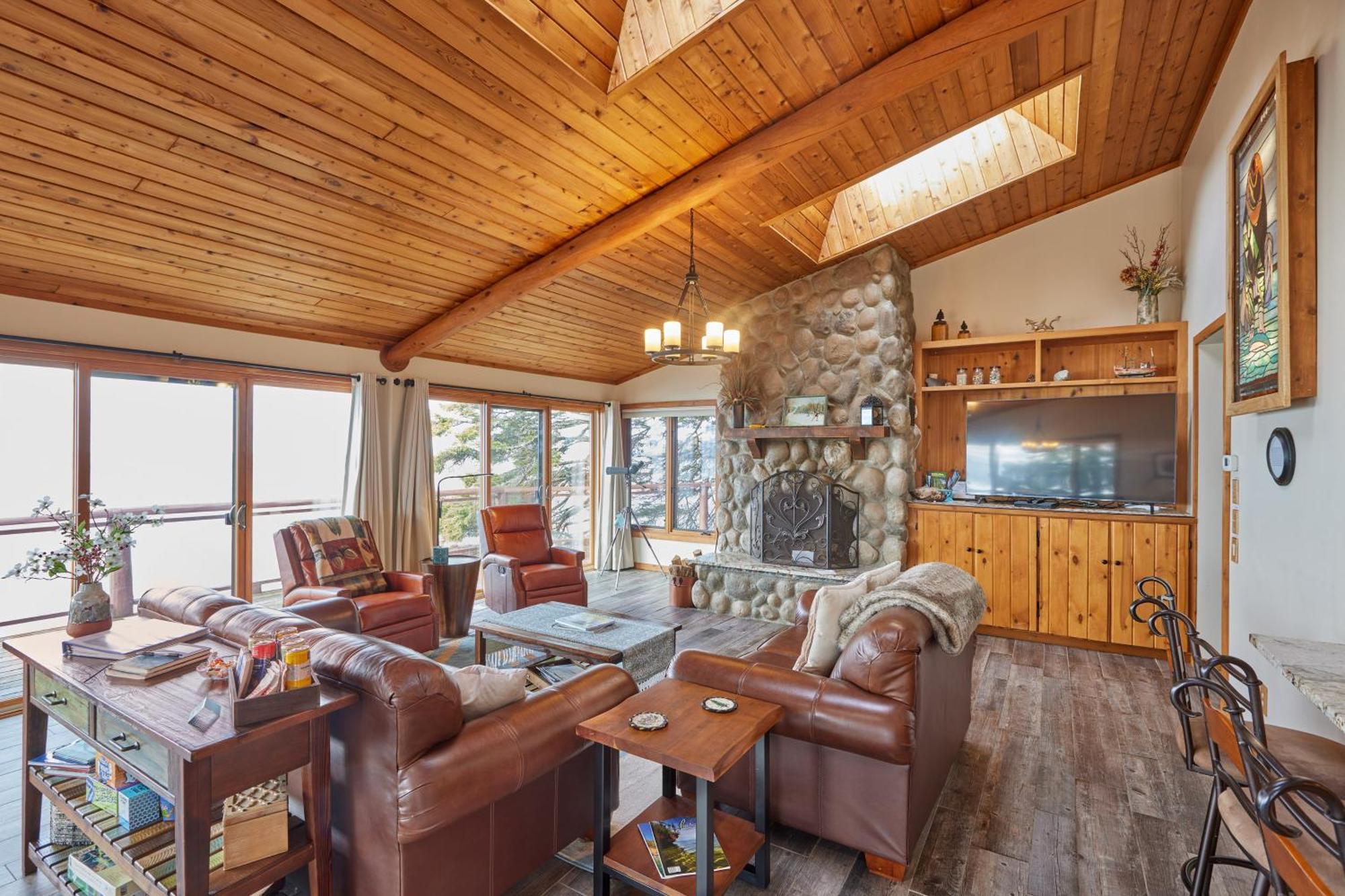 Reflections Cabin On Lake Superior - Near Lutsen Schroeder Bagian luar foto