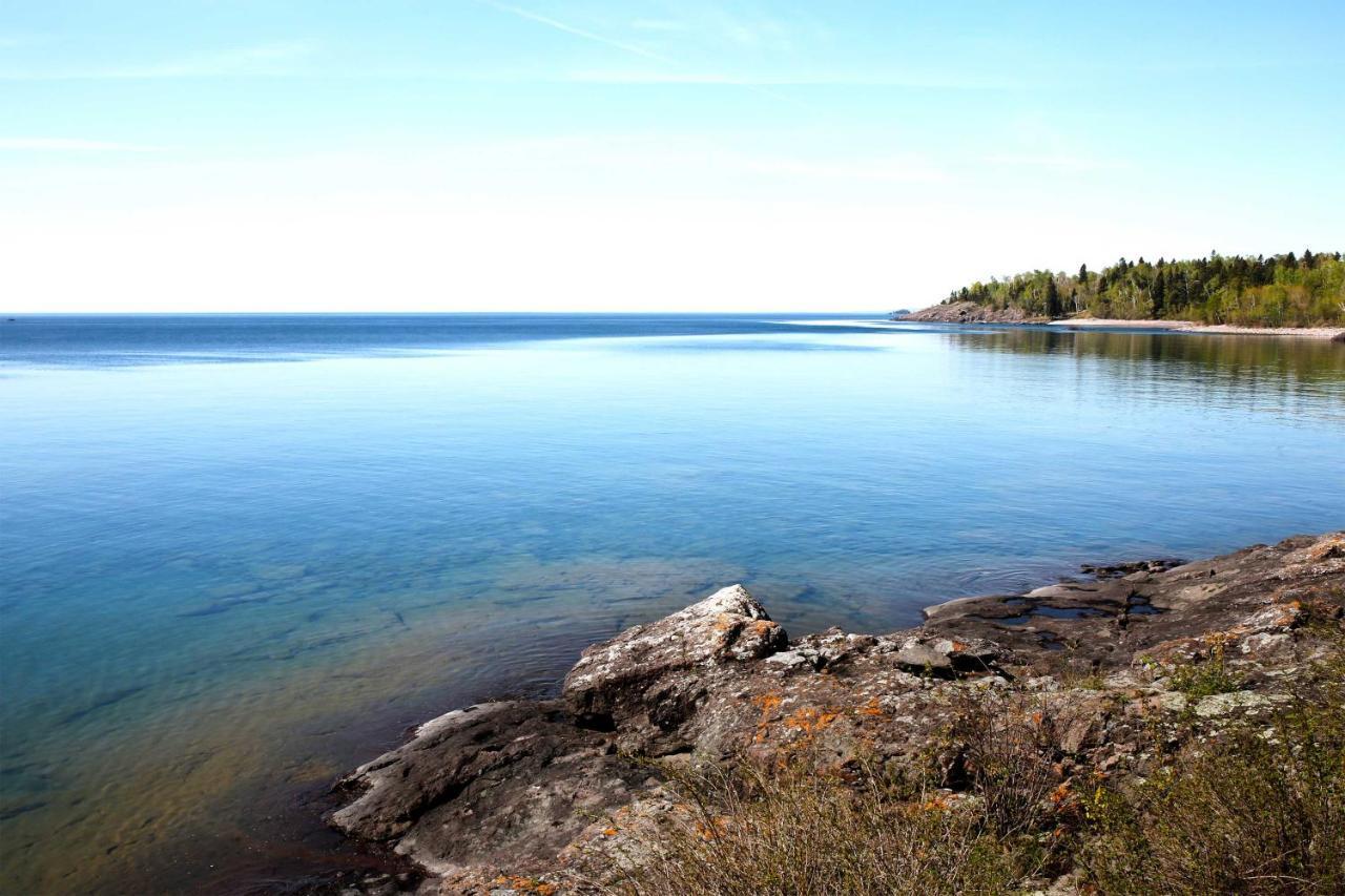 Reflections Cabin On Lake Superior - Near Lutsen Schroeder Bagian luar foto